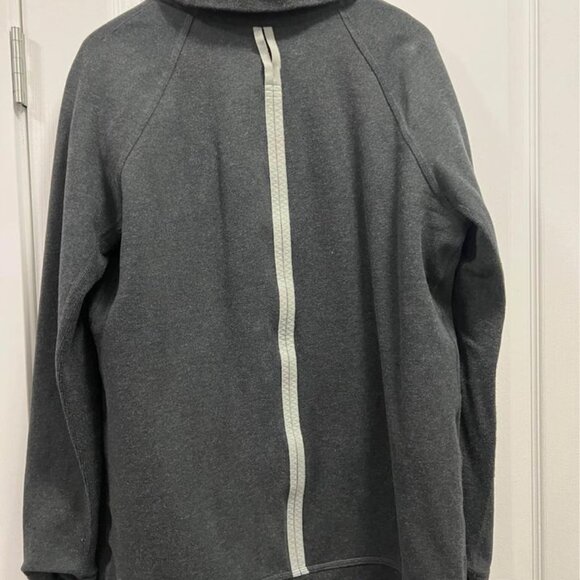 Lululemon Women Jacket - Picture 2 of 2
